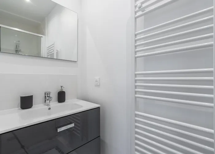 Centre Comfortable, Equipped Apartment! Apartamento