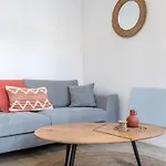 Centre Comfortable, Equipped Apartment! Lille
