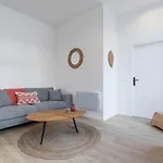 Apartamento Centre Comfortable, Equipped Apartment!