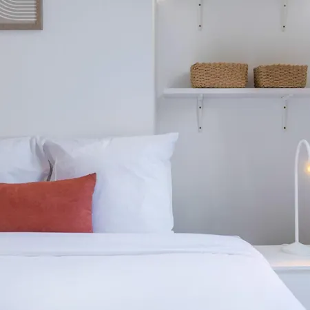 Lejlighed Centre Comfortable, Equipped Apartment! *